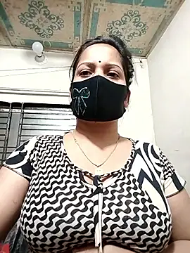 Snapshot of Payel_50 chatting on 05-21-26, 08:38 Payel 50 online show from 05-21-26, 08:38