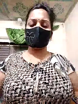 Snapshot of Payel_50 chatting on 05-25-26, 04:35 Payel 50 online show from 05-25-26, 04:35