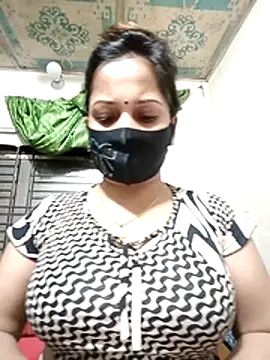 Snapshot of Payel_50 chatting on 05-26-26, 07:32 Payel 50 online show from 05-26-26, 07:32