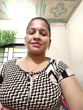 Snapshot of Payel_50 chatting on 06-08-26, 08:48 Payel 50 online show from 06-08-26, 08:48