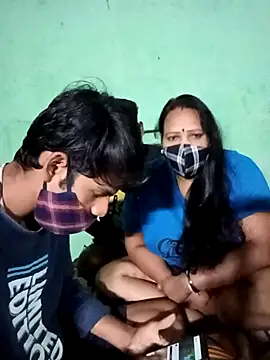 LoveOnStream online show from 10-11-25, 12:10