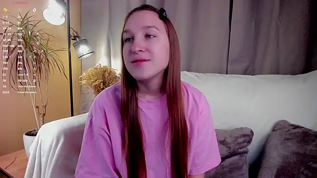 Snapshot of NanaMertins chatting on 11-11-25, 01:05 NanaMertins online show from 11-11-25, 01:05