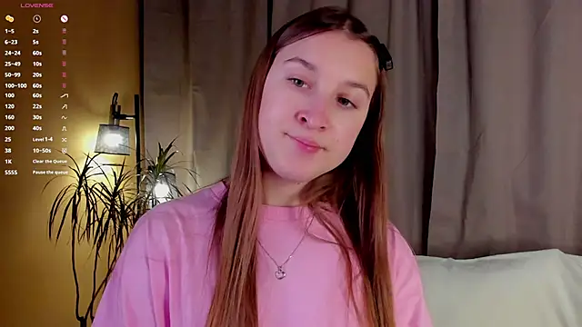 Snapshot of NanaMertins chatting on 11-15-25, 01:03 NanaMertins online show from 11-15-25, 01:03