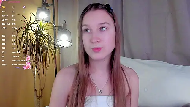 Snapshot of NanaMertins chatting on 11-27-25, 01:07 NanaMertins online show from 11-27-25, 01:07