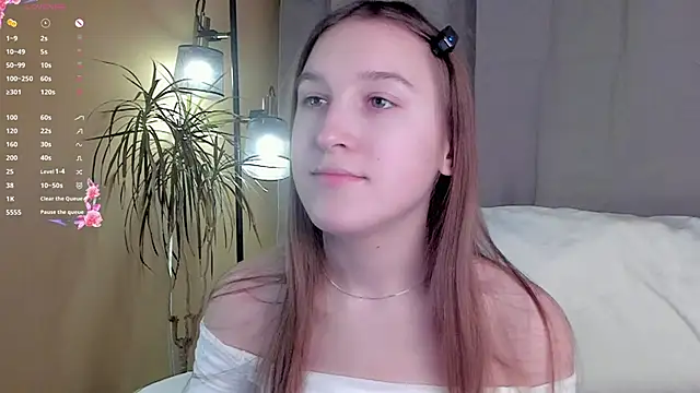 Snapshot of NanaMertins chatting on 11-30-25, 01:09 NanaMertins online show from 11-30-25, 01:09