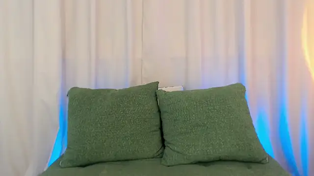 BlackEyesGirl online show from 09-14-25, 06:34