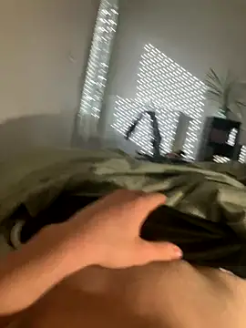 Loulou 2007 online show from 09-27-25, 07:57