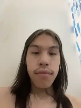 heytherepeoples717 online show from 03-07-26, 12:02