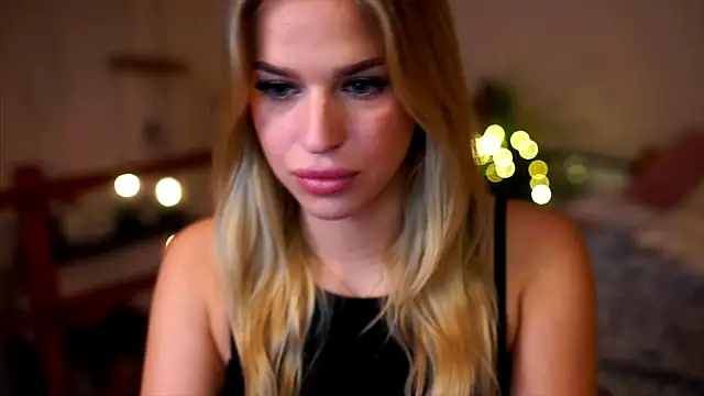 Emilyvanroessel online show from 09-26-25, 01:15