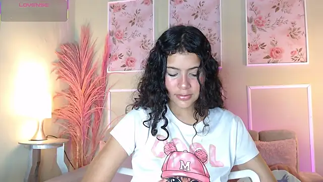 CurlyDani online show from 09-24-25, 12:19