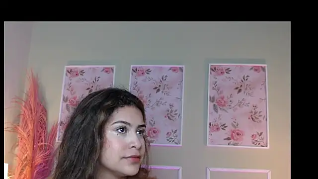 CurlyDani online show from 10-29-25, 12:07