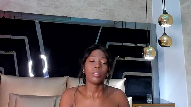 AbbieCyruz online show from 09-13-25, 11:43