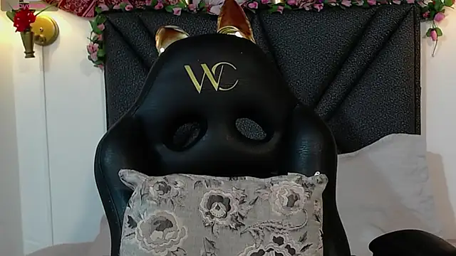 IndraKaur  online show from 09-26-25, 12:42