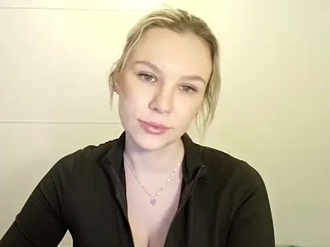 SadieBrilliance online show from 10-16-25, 06:20