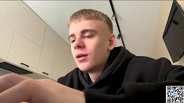 Snapshot of echowraith chatting on 09-28-25, 05:57 echowraith online show from 09-28-25, 05:57