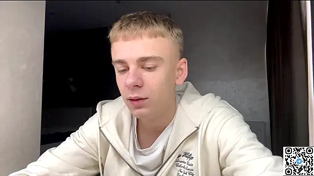 Snapshot of echowraith chatting on 11-09-25, 07:06 echowraith online show from 11-09-25, 07:06