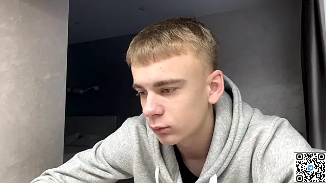 Snapshot of echowraith chatting on 11-30-25, 08:07 echowraith online show from 11-30-25, 08:07