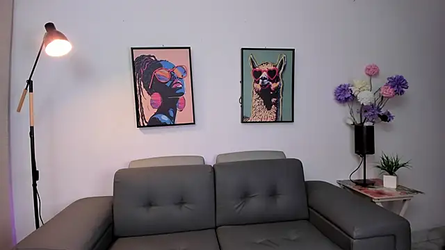 leyah  online show from 03-21-26, 01:05