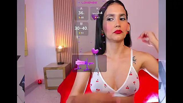 Snapshot of MaileenMilf chatting on 05-13-26, 10:49 MaileenMilf online show from 05-13-26, 10:49