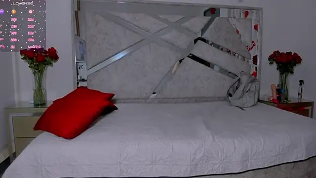 Snapshot of ThiccyLexxy chatting on 10-21-25, 11:55 ThiccyLexxy online show from 10-21-25, 11:55