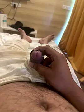 Snapshot of saumon3022 chatting on 11-16-25, 05:24 saumon3022 online show from 11-16-25, 05:24