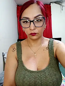 Vamanda05 online show from 09-10-25, 05:40