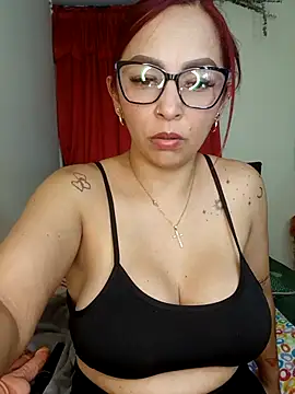 Vamanda05 online show from 09-12-25, 05:40