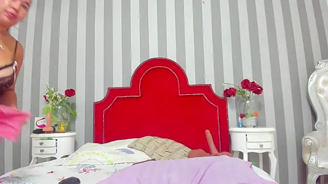 Snapshot of Salomee_hernandez chatting on 11-14-25, 12:59 Salomee hernandez online show from 11-14-25, 12:59