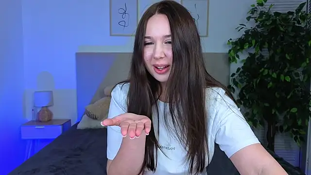 Blush Beauty   online show from 04-16-26, 09:39