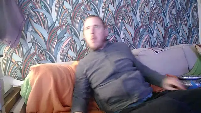 Snapshot of gaydavid chatting on 09-22-25, 08:22 gaydavid online show from 09-22-25, 08:22