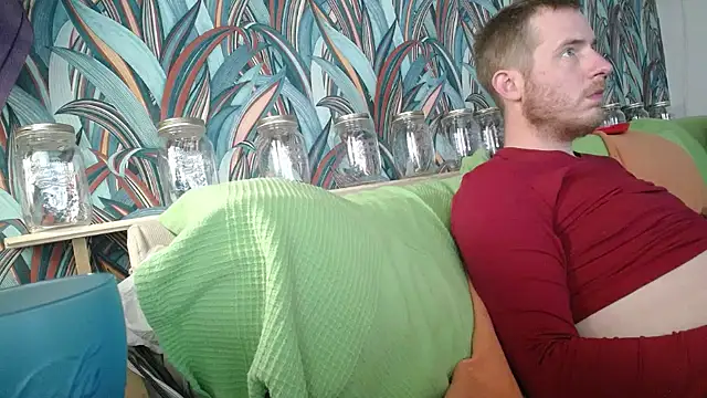 Snapshot of gaydavid chatting on 10-02-25, 12:50 gaydavid online show from 10-02-25, 12:50