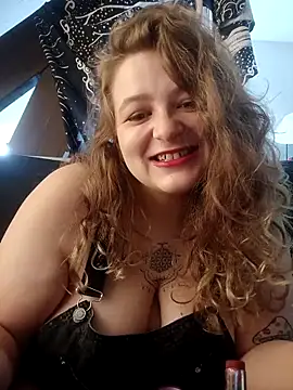 LilouCuriosity online show from 10-22-25, 11:21