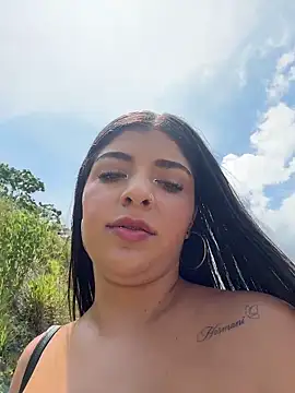 Isaa-Sweet online show from 04-18-26, 04:11