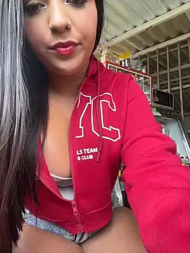 Isaa-Sweet online show from 04-29-26, 02:10