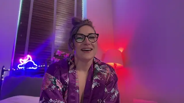 MistresssX online show from 04-21-26, 01:39