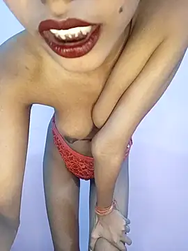 Small Titss online show from 04-12-26, 06:40