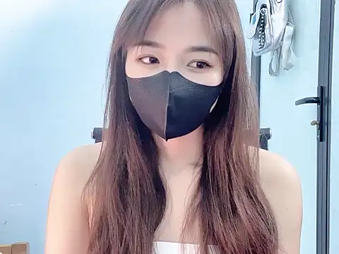 Snapshot of Tinaa-22 chatting on 09-09-25, 03:00 Tinaa-22 online show from 09-09-25, 03:00