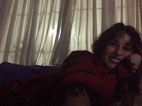 kendrafarq online show from 10-26-25, 05:02