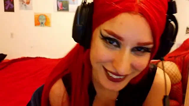 Snapshot of kendrafarq chatting on 05-28-26, 05:16 kendrafarq online show from 05-28-26, 05:16