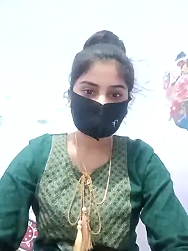 Snapshot of Hot-Soniya733 chatting on 11-27-25, 05:53 Hot-Soniya733 online show from 11-27-25, 05:53