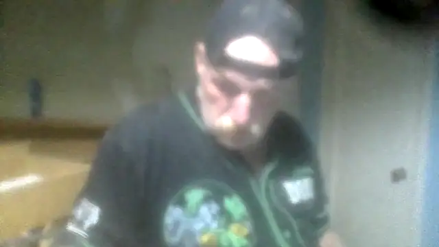 Snapshot of Rootpass222 chatting on 07-09-26, 11:14 Rootpass222 online show from 07-09-26, 11:14