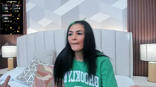 Mommy Naughty online show from 03-17-26, 11:24