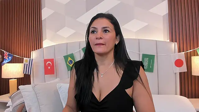 Mommy Naughty online show from 07-20-26, 11:12