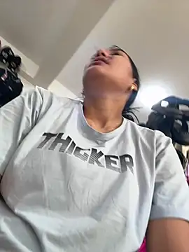 burbuja02 online show from 04-17-26, 02:53