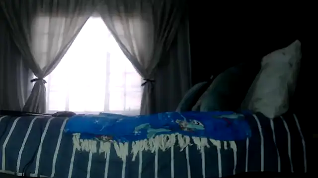 SEXYHUGEASS21 online show from 09-10-25, 06:24