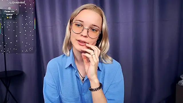 EdaKirkIin online show from 10-21-25, 06:25