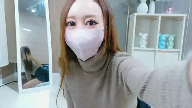 Snapshot of Xoxo__RUKA__xoxO chatting on 10-15-25, 05:18 Xoxo  RUKA  xoxO online show from 10-15-25, 05:18