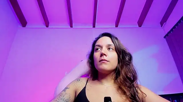 Sophia House  online show from 11-17-25, 11:10