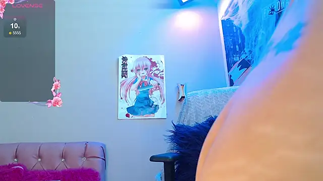 Snapshot of saray_0 chatting on 10-17-25, 12:58 saray 0 online show from 10-17-25, 12:58