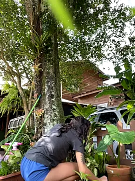 Snapshot of Goddesmyy chatting on 09-19-25, 04:07 Goddesmyy online show from 09-19-25, 04:07